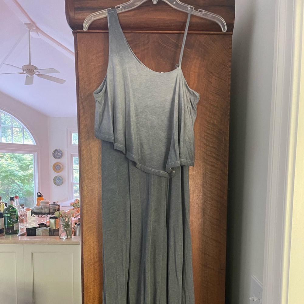 Akemi and Kin Dress